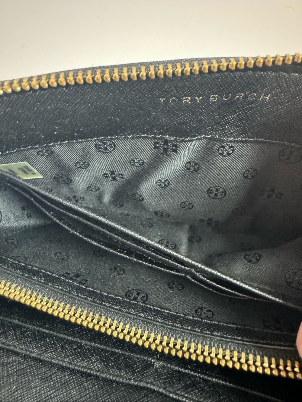 #303 Tory Burch Emerson Zip Around Long Wallet Black Saffiano Leather - Picture 10 of 14